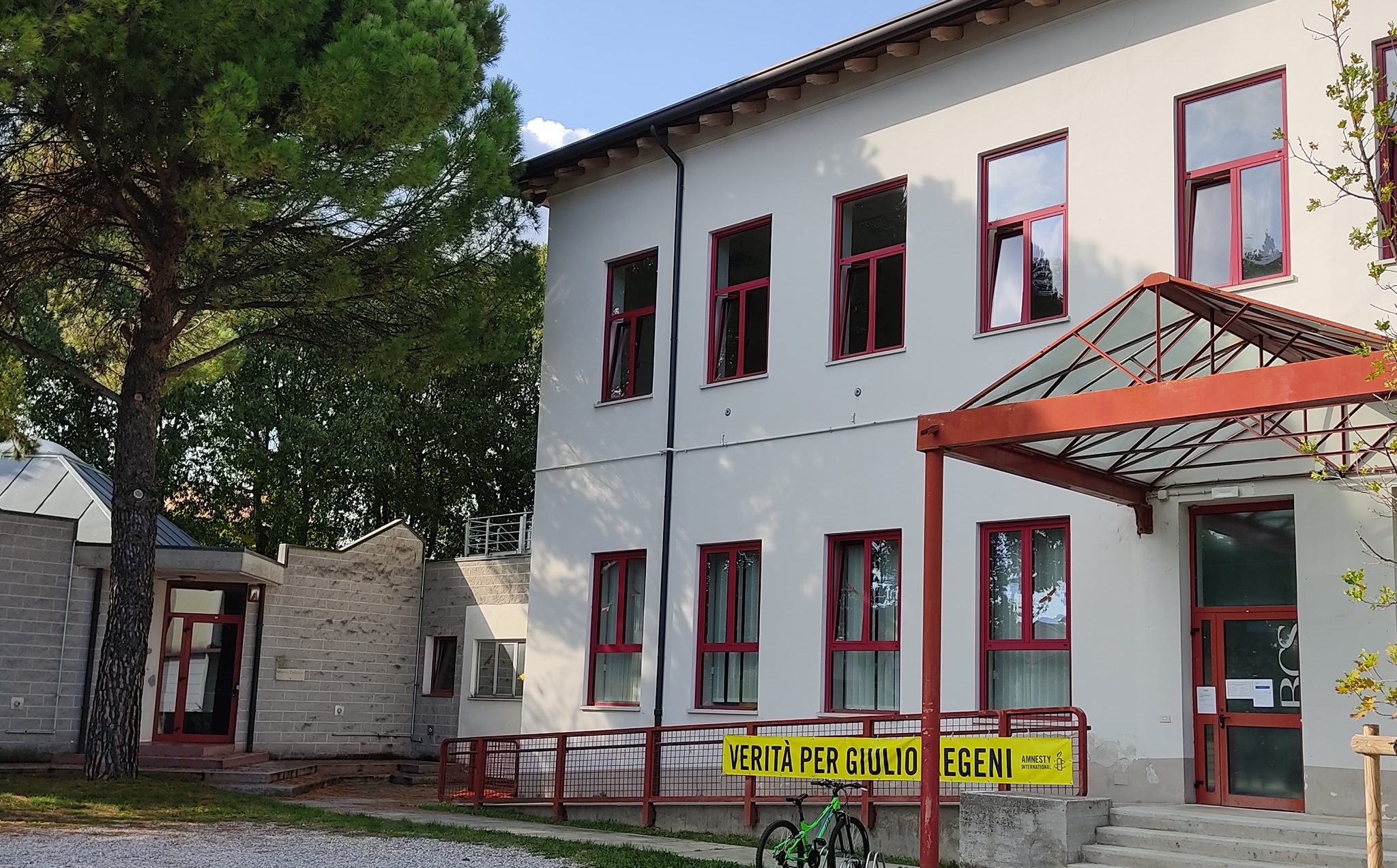 Immagine per Staranzano, la biblioteca apre una sezione d'attualità sulla guerra in Ucraina